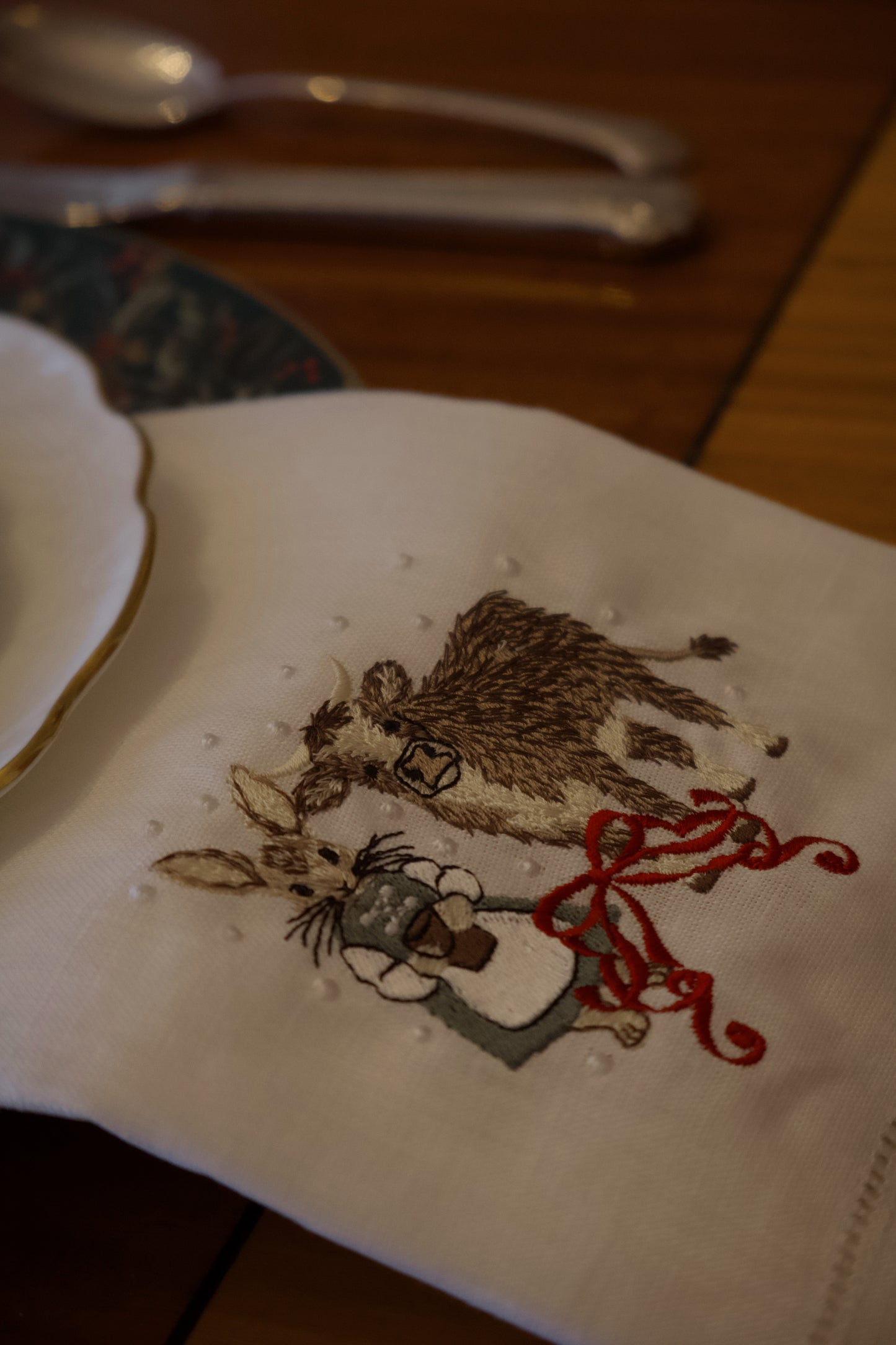 The Twelve Days of Christmas Table Linens